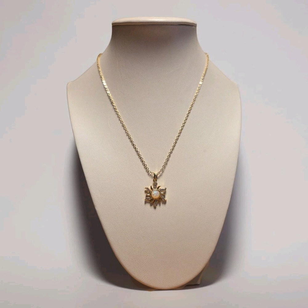 Gold Tone Sun Pendant Necklace White Shimmering Center - 16" New